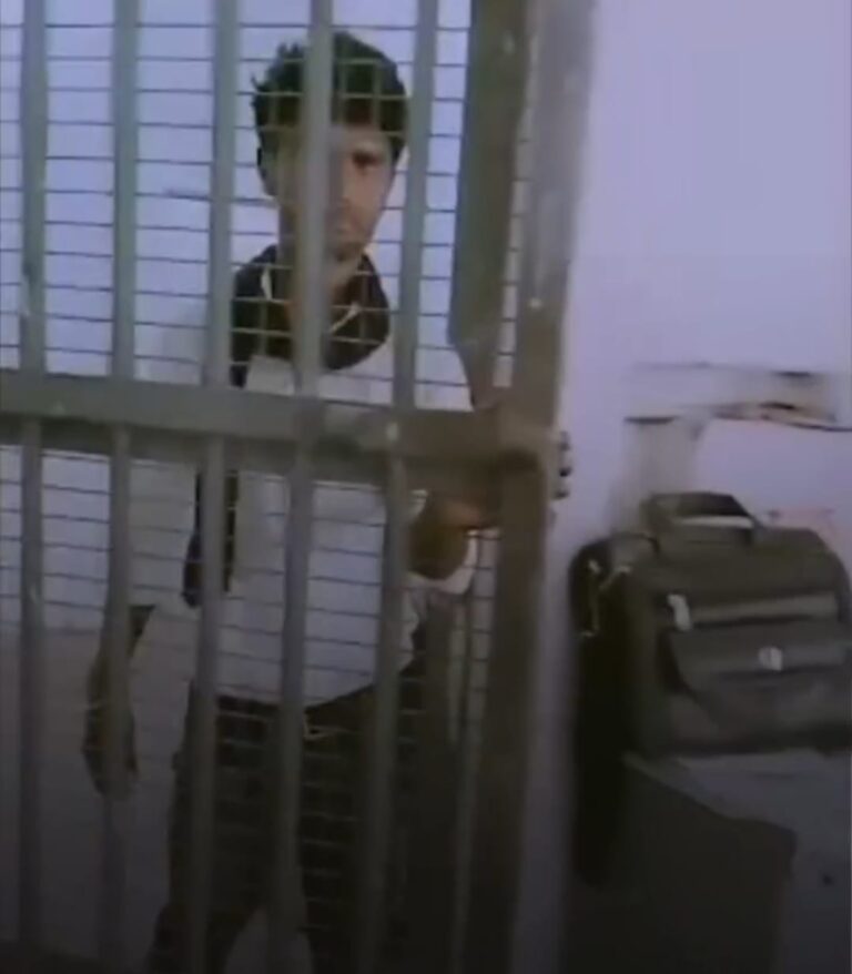 थाने में रील बनाना पड़ा भारी, दो युवक पहुंचे हवालात