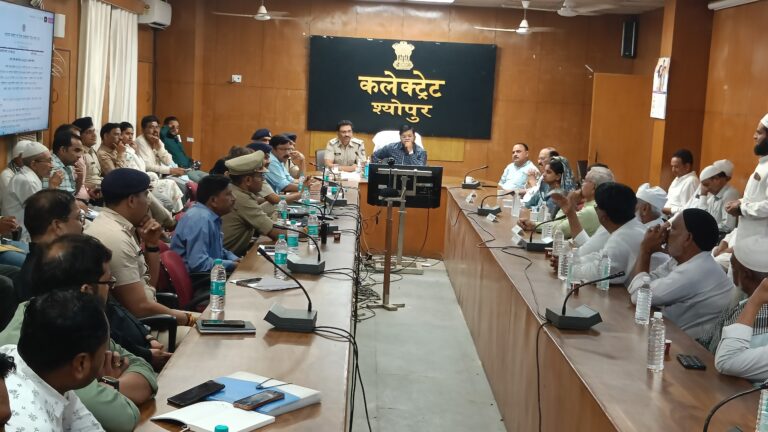 सद्भाव और सौहार्द के साथ मनाएं मोहर्रम: कलेक्टर अर्पित वर्मा