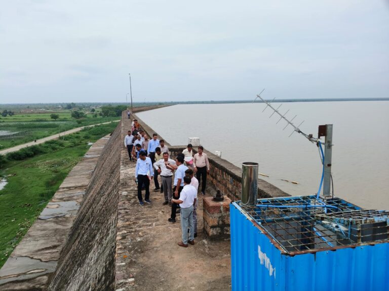 ईएनसी ने डैम सेफ्टी टीम के साथ किया आवदा डैम का निरीक्षण, 13 करोड़ रुपये की मरम्मत कार्य योजना प्रस्तावित