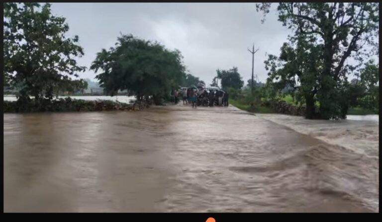 प्रशासन अलर्ट मोड पर: श्योपुर में लगातार बारिश से जनजीवन प्रभावित