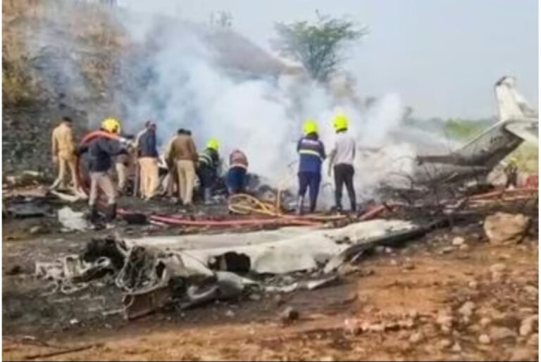 महाराष्ट्र की राजनीति को बड़ा झटका, डिप्टी सीएम अजित पवार का विमान हादसे में निधन