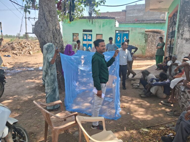 मलेरिया पर अलर्ट: खितरपाल में जागरूकता बैठक, मच्छरों पर वार का अभियान तेज