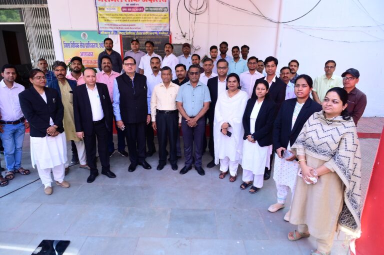 जिला न्यायालय श्योपुर में रक्तदान शिविर, 28 यूनिट रक्त संग्रह… जीवन बचाने का संदेश