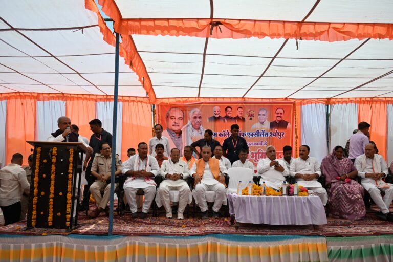 विकसित भारत का संकल्प: श्योपुर में 1.76 करोड़ के विकास कार्यों की सौगात, छात्रों को मिला बड़ा संदेश