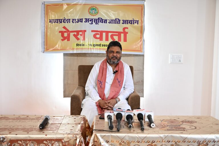 राष्ट्र निर्माण में हर वर्ग की भागीदारी जरूरी, मीडिया लोकतंत्र की मजबूत ताकत: डॉ. कैलाश जाटव