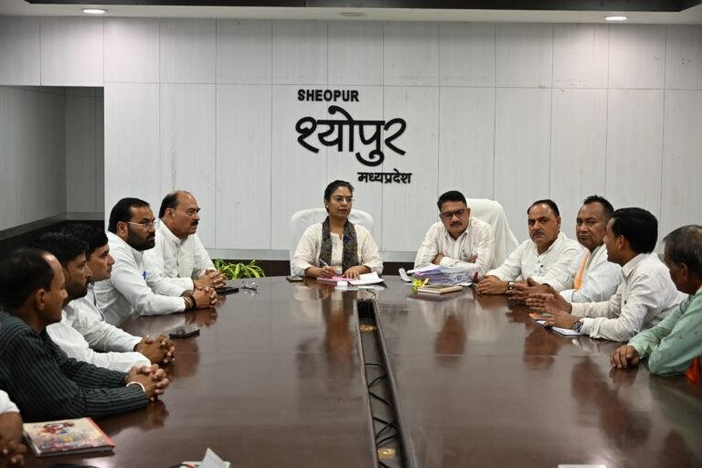 मूंझरी बांध पर किसानों से सीधी बात, भूमि अधिग्रहण पर कलेक्टर का बड़ा भरोसा; स्टेज-2 की मंजूरी का इंतजार